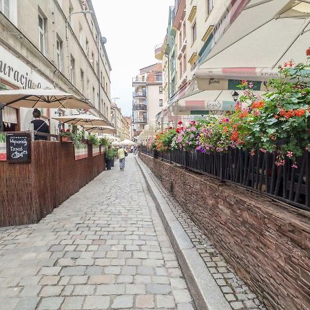 Best Apartments Wiezienna Monkeys Breslavia Exterior foto